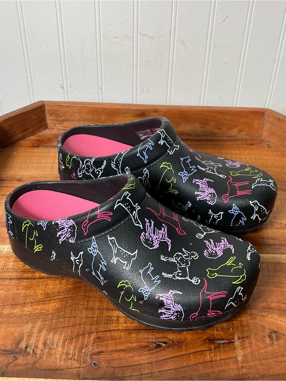 Dansko Black Kane Dog Clogs size 36